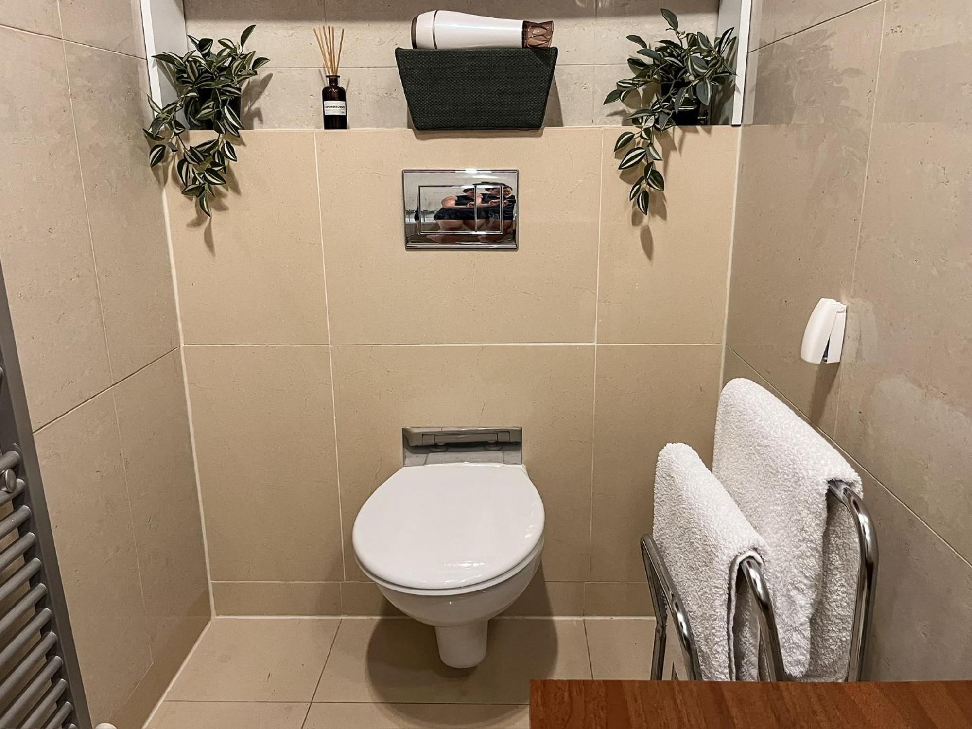 Tri Stity Apartment With Tatra View Terrace 韦尔卡鲁穆尼卡 外观 照片